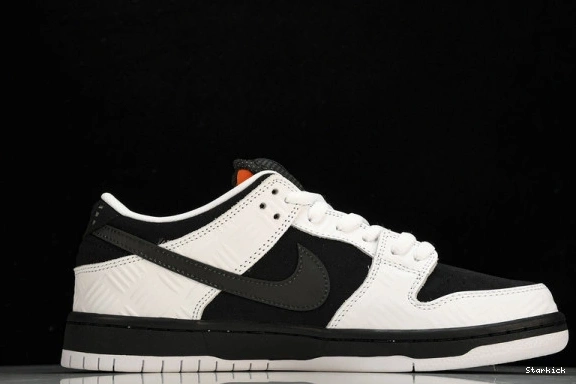 Tightbooth x Nike Low FD2629-100 SB Dunk  0804
